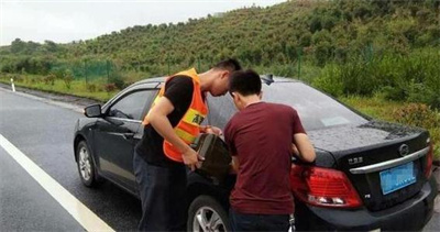 襄阳区永福道路救援